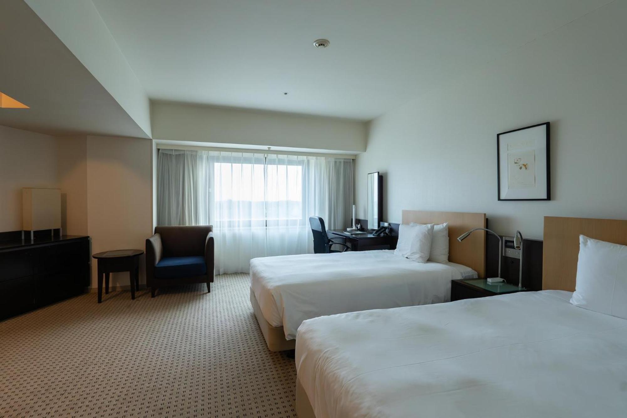Ana Crowne Plaza By Ihg Hotel
